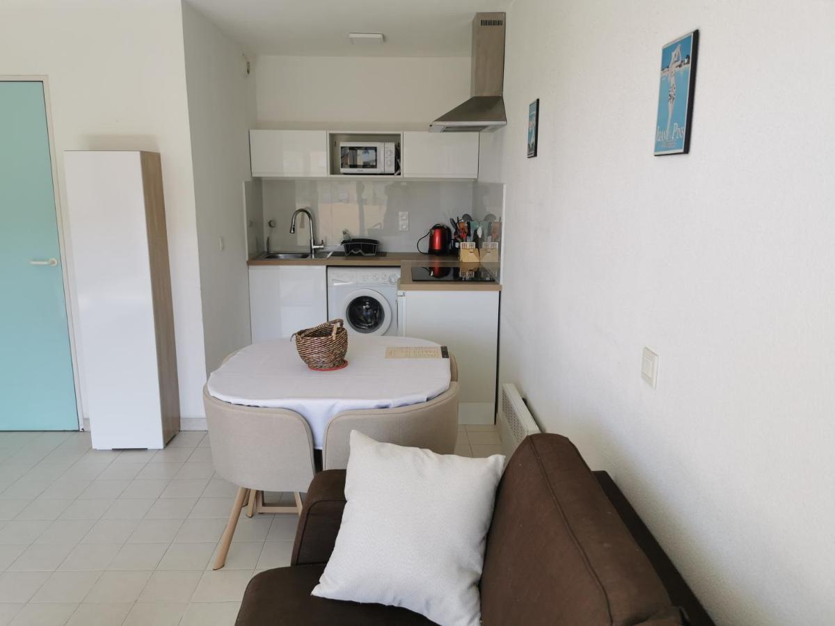 Antibes Les Pins 2 Pieces Vue Mer Piscine Parking Apartment ภายนอก รูปภาพ