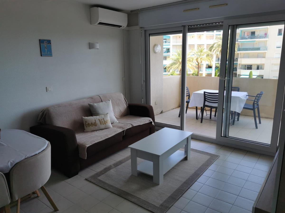 Antibes Les Pins 2 Pieces Vue Mer Piscine Parking Apartment ภายนอก รูปภาพ