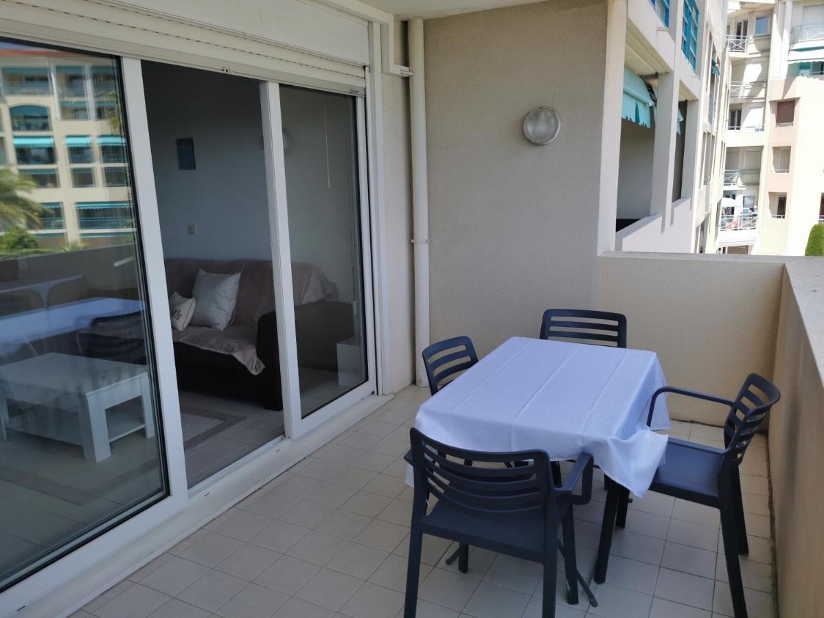 Antibes Les Pins 2 Pieces Vue Mer Piscine Parking Apartment ภายนอก รูปภาพ
